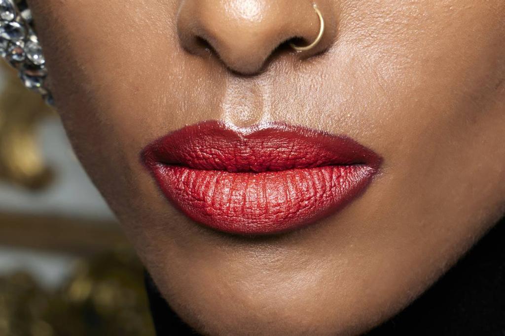 Maquillaje de labios otoño invierno 2022-2023