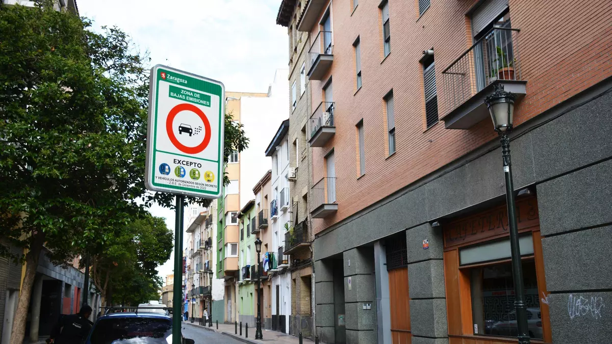 Estas son las calles de Zaragoza por las que solo podrán circular coches con etiqueta 'eco'