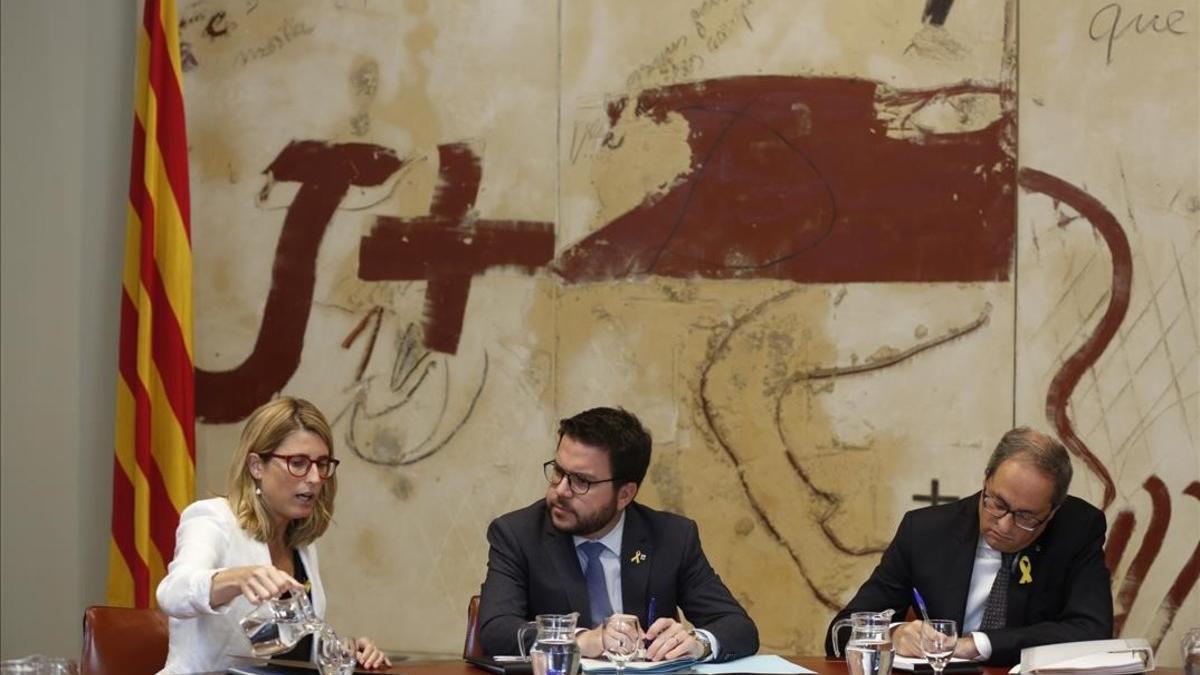 Reunión del Govern en el Palau de la Generalitat