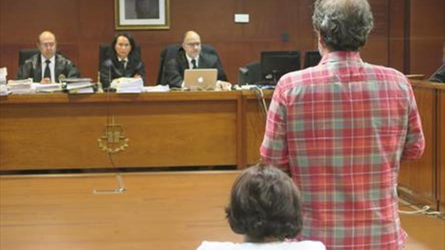 El exalcalde y tres exconcejales de Madroñera permitieron hacer casas ilegales