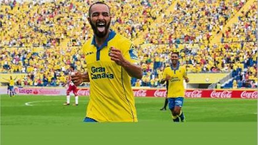 Golejada del Las Palmas (5-1) per liderar la classificació