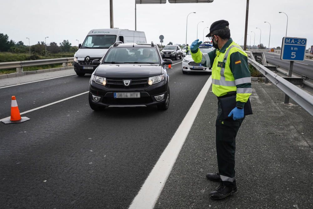 La Guardia Civil incrementa los controles de tráfico en Málaga