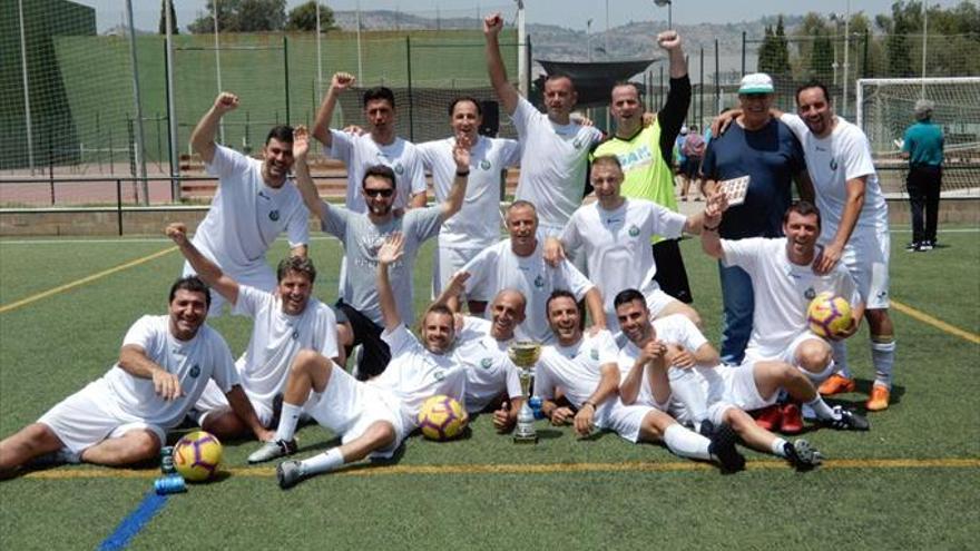 El Cercedilla logra de penalti el torneo III Memorial Pepe Tena