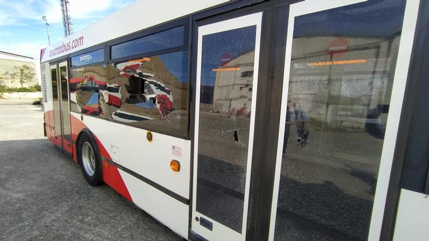 Seis menores vandalizan once autobuses en Huesca por valor de 39.000 euros