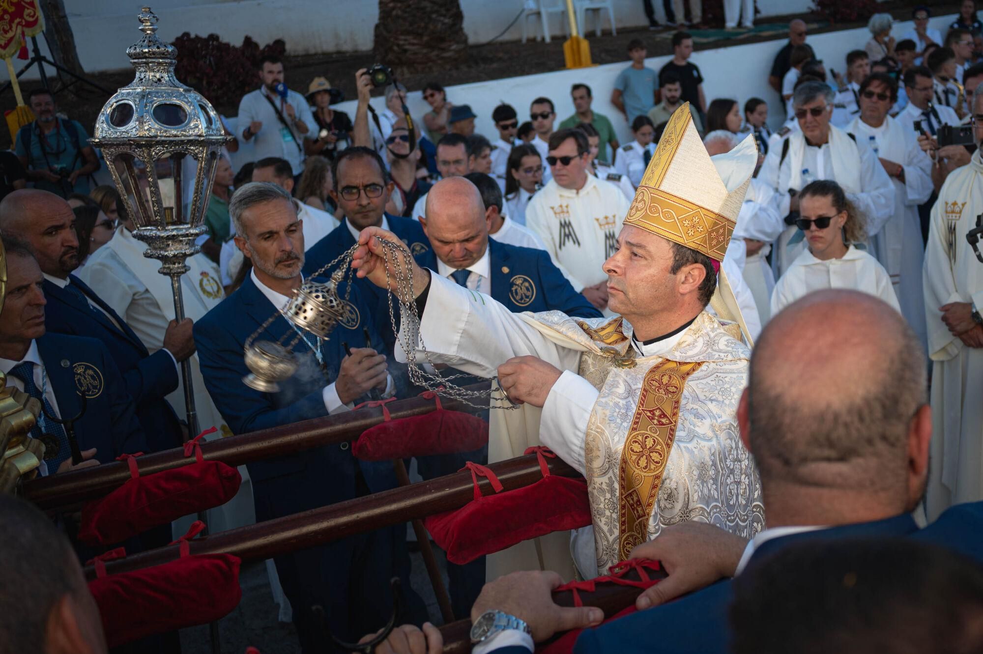 Bajada de La Virgen de Las Nieves en La Palma