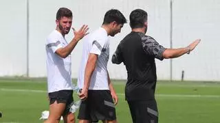 Gattuso toma la palabra: primera charla con los capitanes