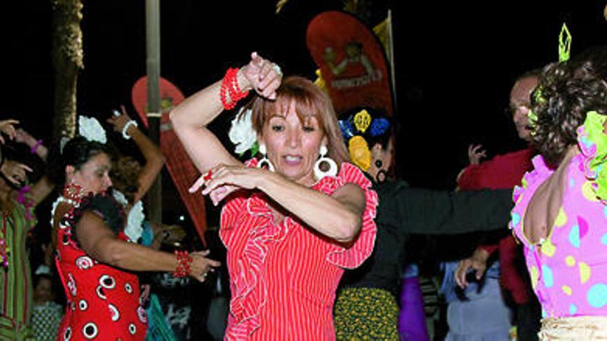 Imágenes de una actividad de flamenco en Las Palmas de Gran Canaria.