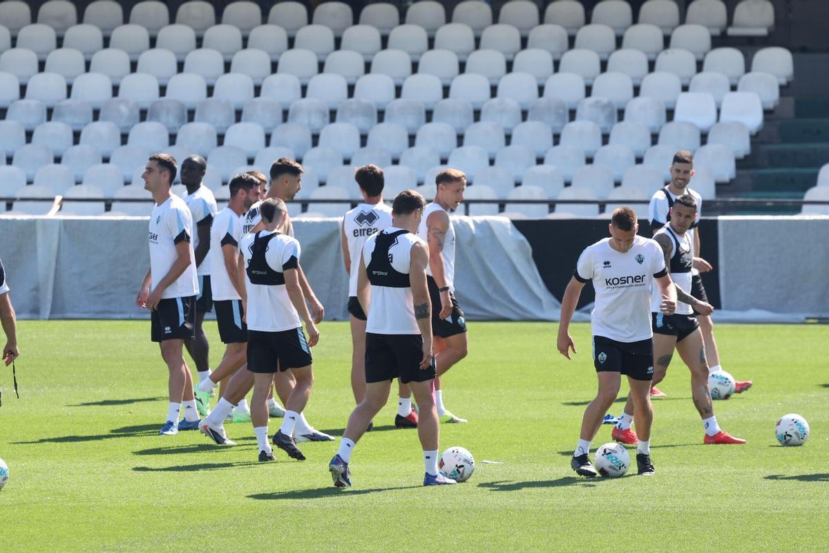 Galería | Entrenamiento: el CD Castellón prepara el duelo contra el Cádiz