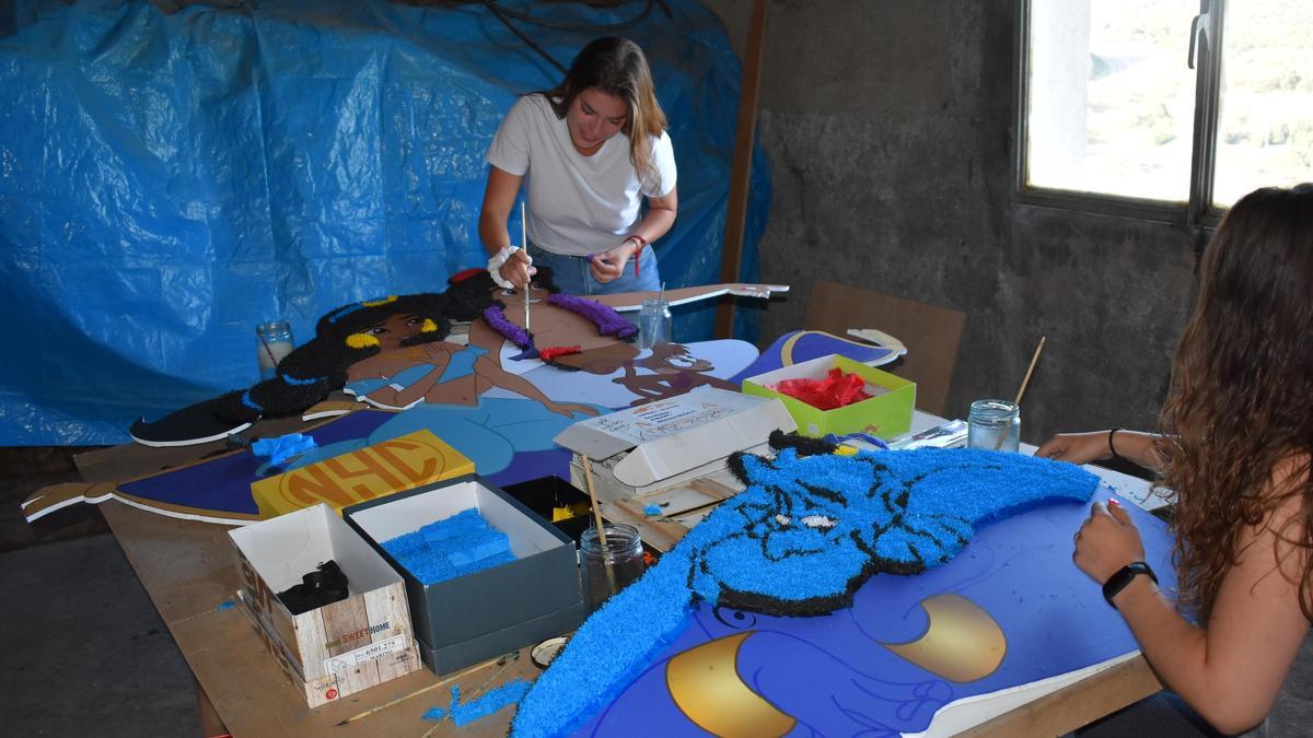 Preparativos para el Anunci de Morella a falta de un mes para la gran fiesta