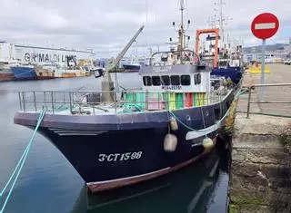La última marea del «Gure Leire»: el narcobuque apresado en Vigo pone rumbo a Angola