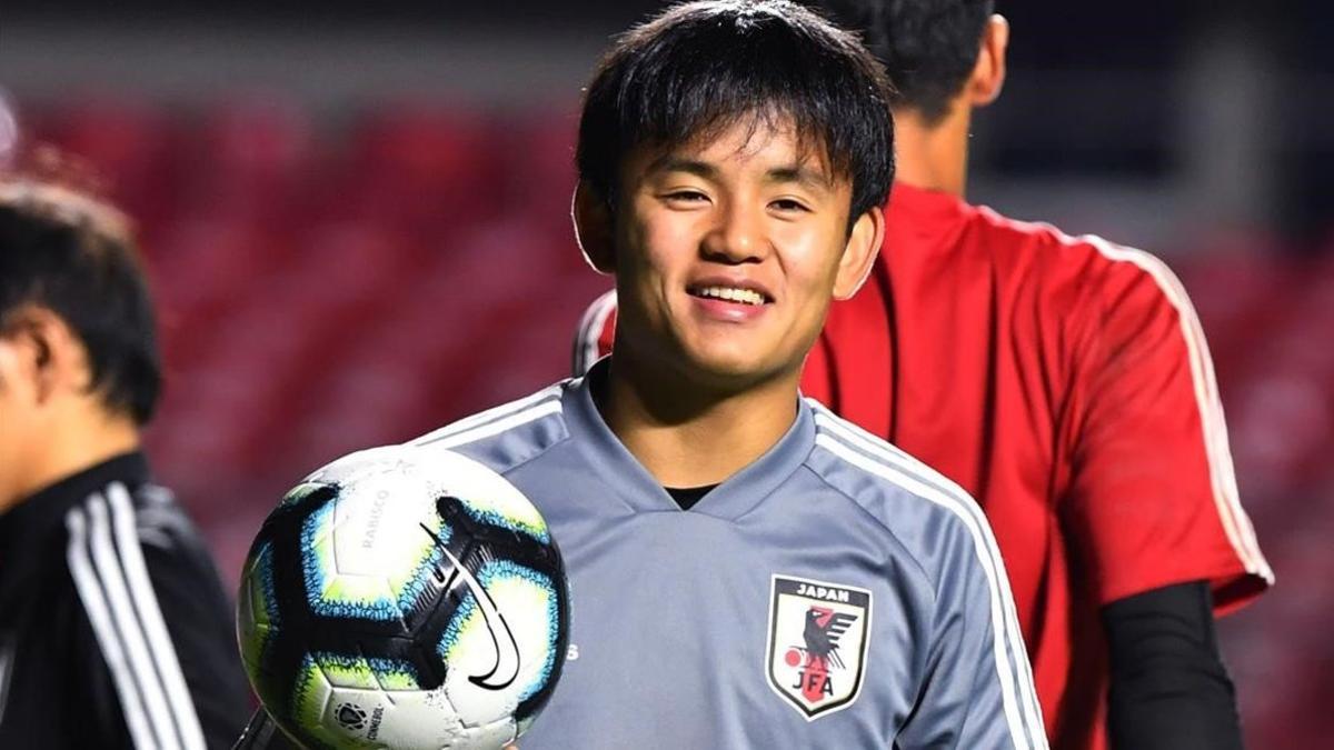 Takefusa Kubo, en el entrenamiento de Japón antes del debut en la Copa América ante Chile.