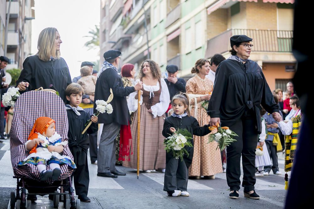 Miles de vileros veneran a Santa Marta