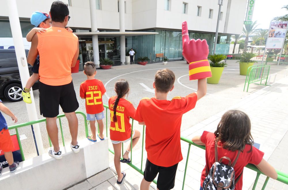 La Roja ya está en Elche y entrena hoy a puerta cerrada en el Rico Pérez