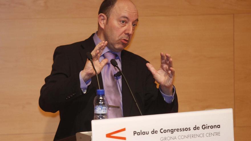 Gonzalo Bernardos en las jornades del Col·legi API.