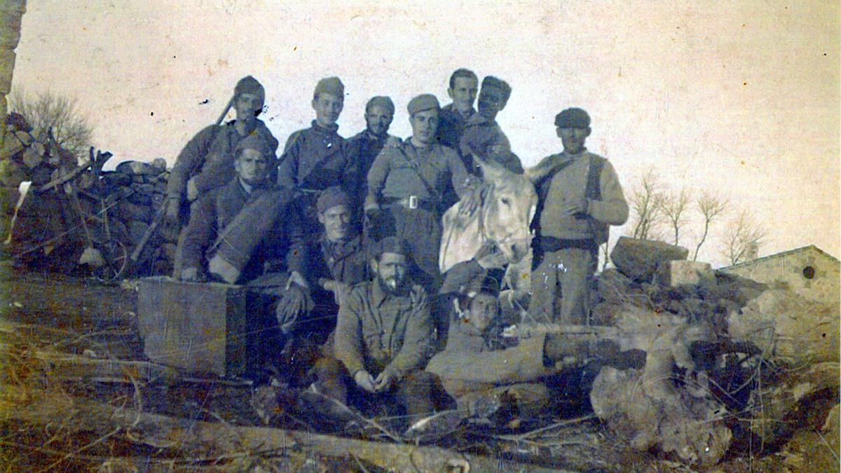 Milicians de la Columna Uribes en Villel, 1936.