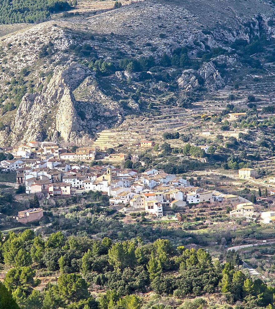 La montaña alicantina. Despoblación en sierras y valles béticos