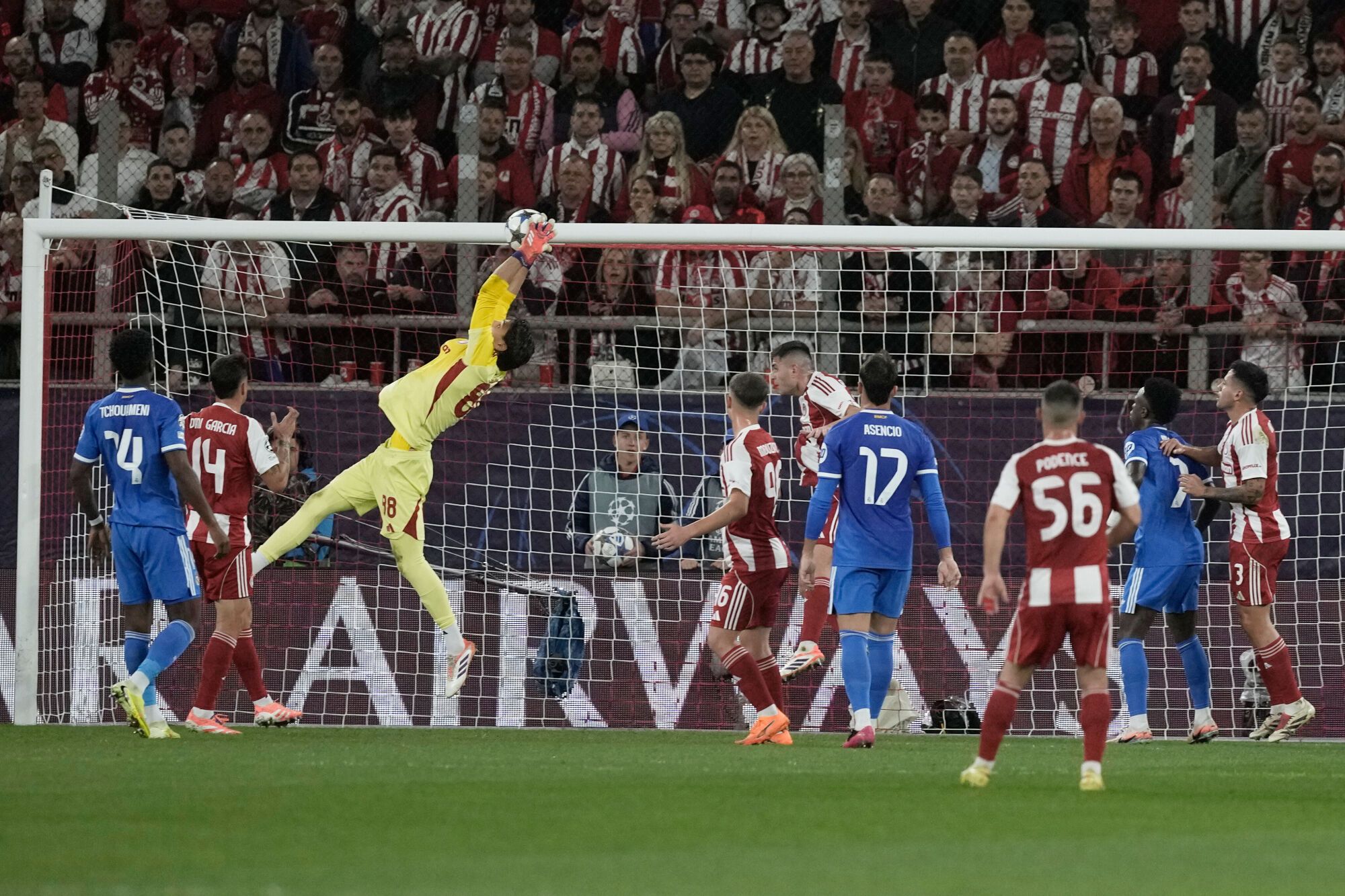 Champions League: Olympiacos - Real Madrid, en imágenes.