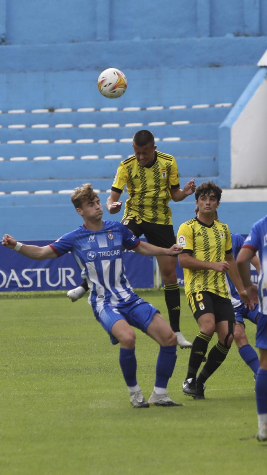 Avilés- Oviedo en el Suárez Puerta