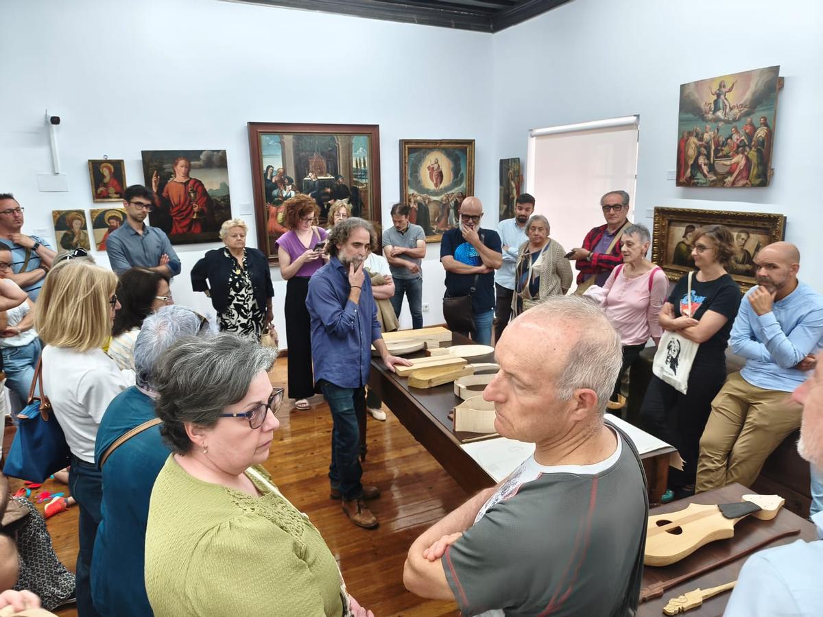 GALERÍA | La viola medieval, protagonista de una exposición en Toro