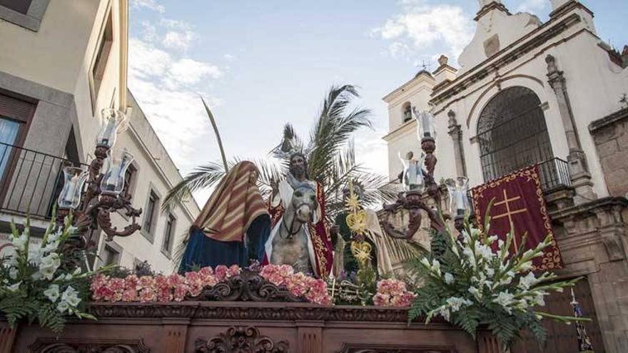 La Burrita y la Sagrada Cena de Mérida, despejadas