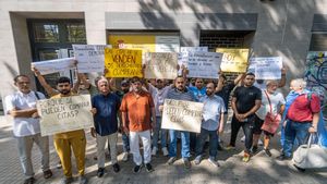 "El caos generalizado que se denuncia a diario en Extranjería no es ninguna mentira"