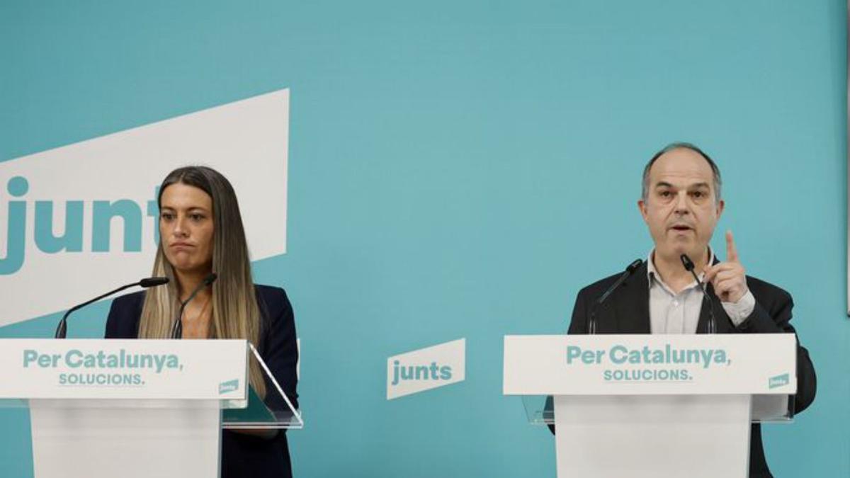 Miriam Nogueras y Jordi Turull, durante la rueda de premsa de presentación del pacto sobre inmigración
