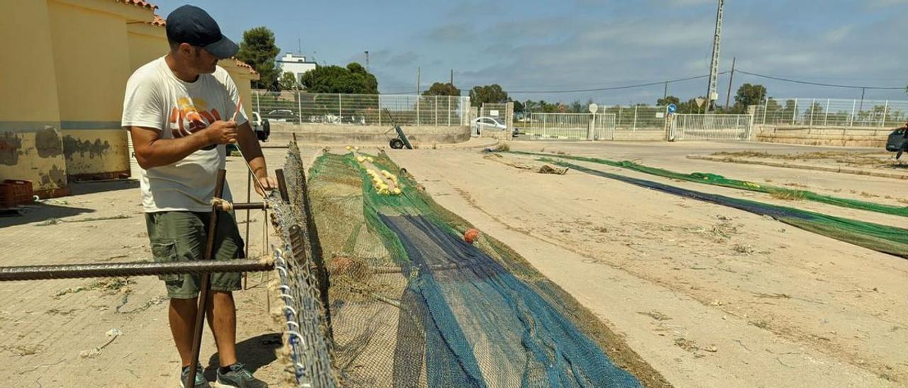 Los pescadores contarán con dos espacios de sombra de 60 metros de longitud para manipular las redes.