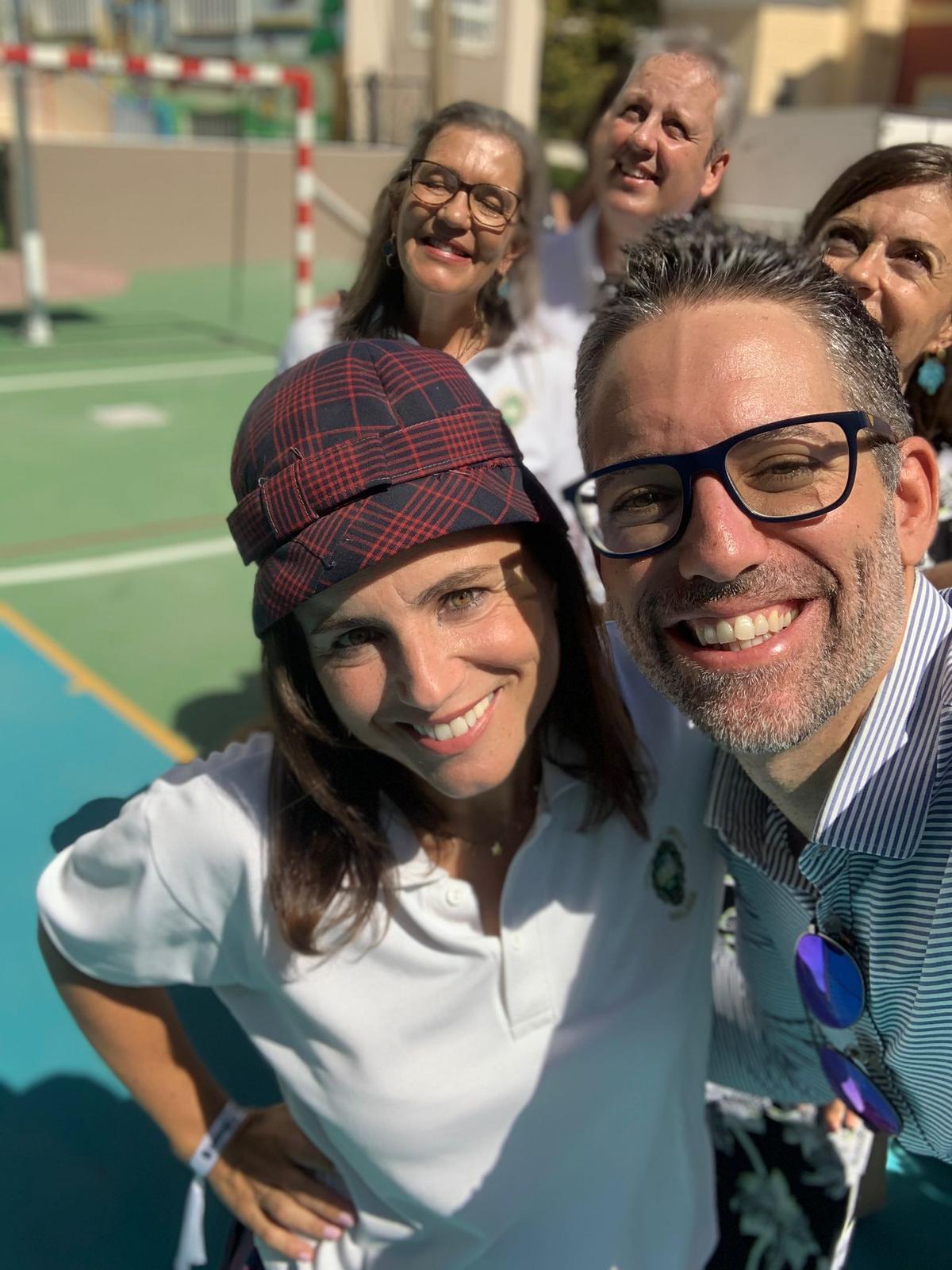 Colegio El Limonar: reencuentro de alumnos y profesores