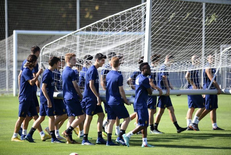 Entrenamiento del Real Zaragoza en la Ciudad Deportiva