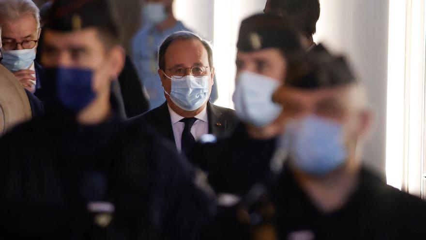 Hollande reconoce que &quot;fracasaron&quot; para evitar los atentados del Bataclan