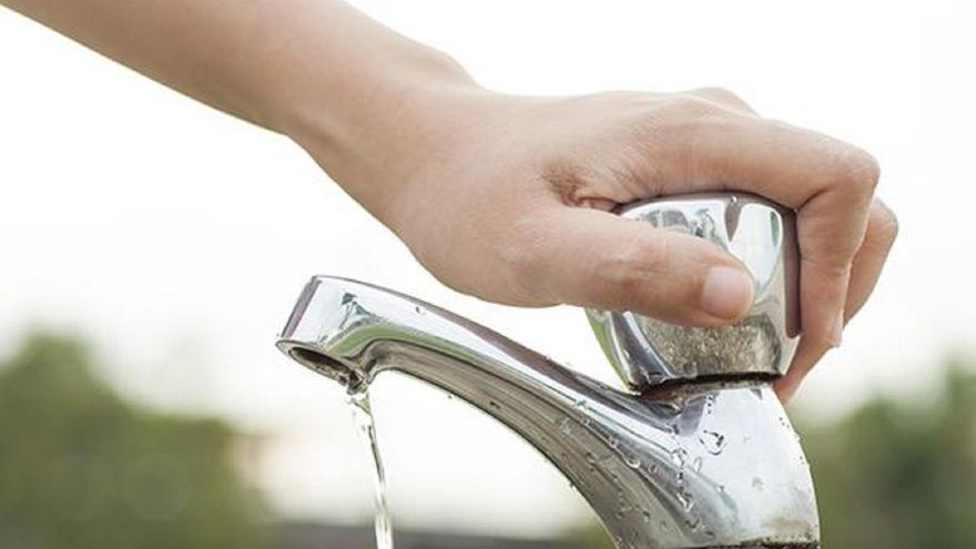 Los trabajos en un depósito obligan a cortar el agua en Vélez-Málaga durante toda la noche del miércoles al jueves