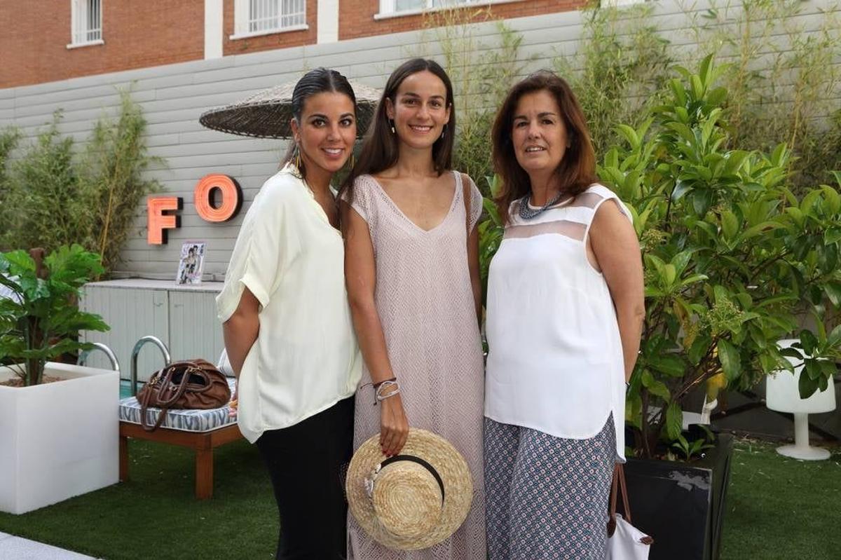 Sandra Palomo (Grupo Zeta), Maru Tello (Farlabo) y Ana Caro (Grupo Zeta)