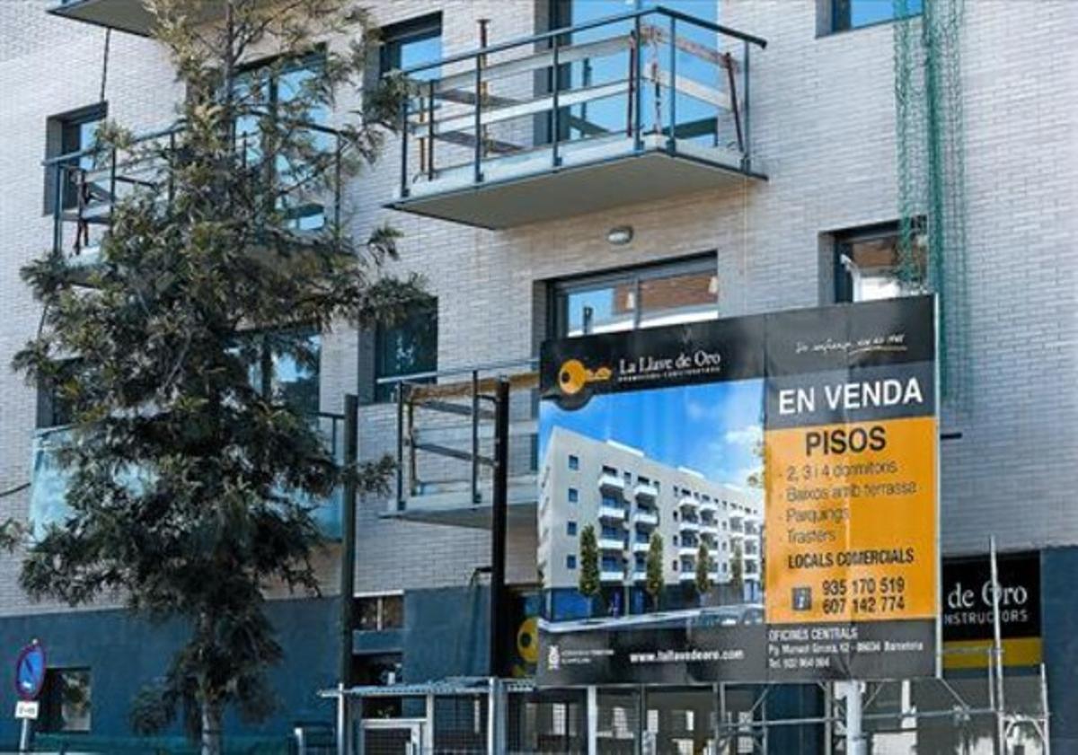 Promoción de viviendas a la venta, en Barcelona.