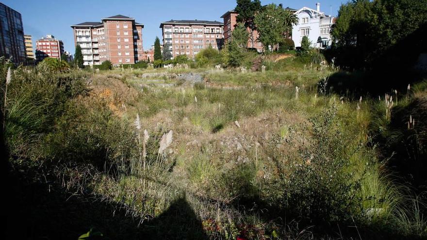 El solar de la antigua residencia de ingenieros, en la calle González Abarca.