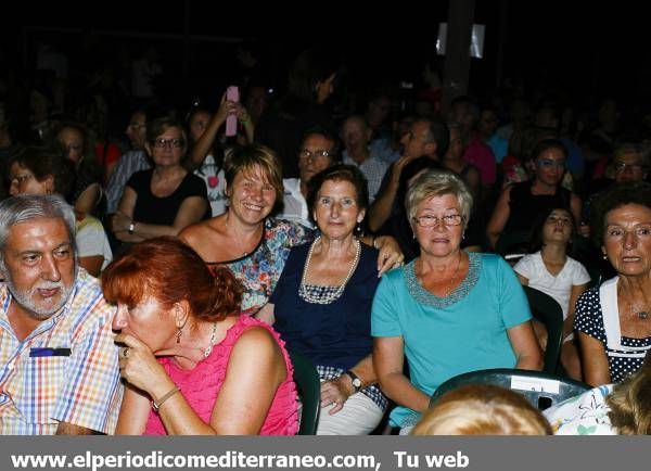 GALERÍA DE FOTOS - La actuación de Pedro Navarro despierta pasiones en la Vilavella