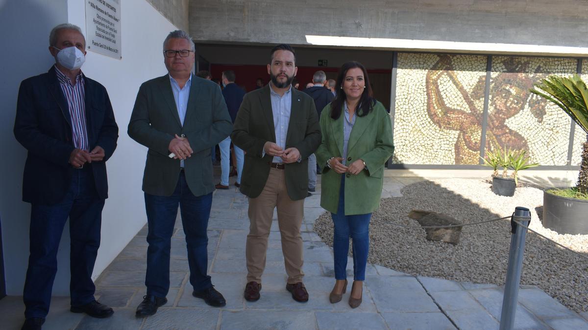 Desiderio Vaquerizo, Esteban Morales, José Álvarez y Ana Carrillo, en Fuente Álamo.