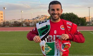 Pepe Bernal, Futbolista del CD Ibiza: «Jugar contra el Betis, el equipo con el que celebras los goles cada semana, es lo máximo»