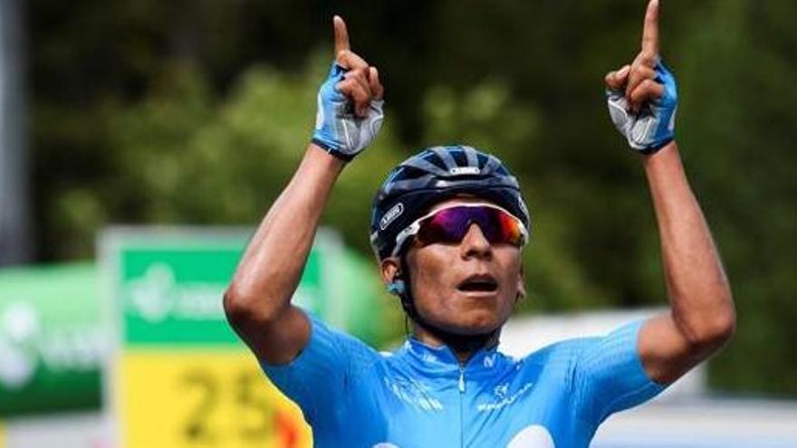 Quintana celebra su victoria en una etapa de la Vuelta a Suiza.