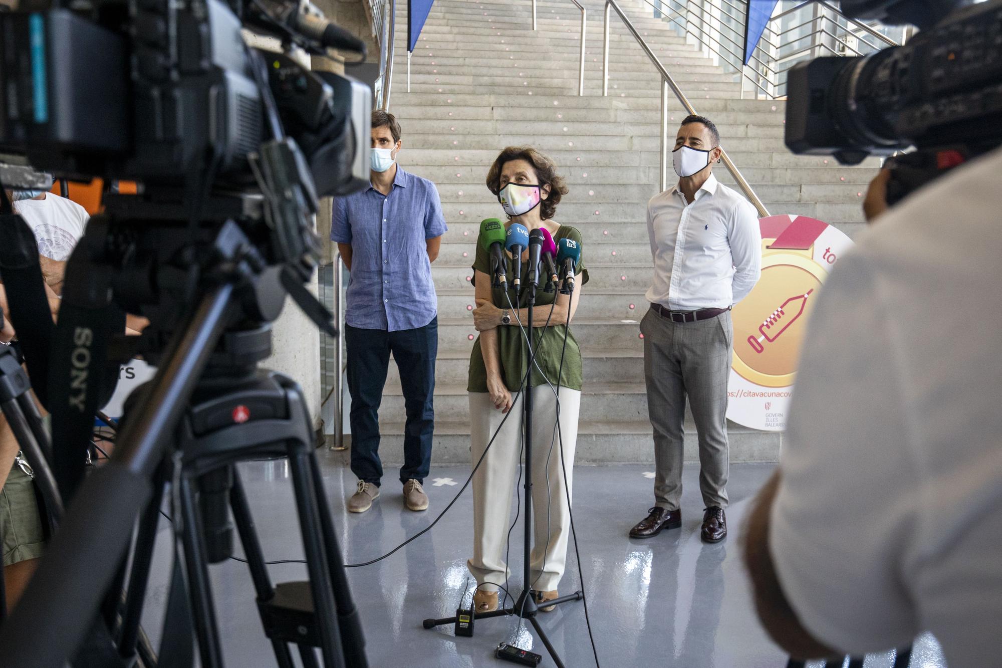 El Palma Arena, un aeropuerto chileno para el rodaje de la serie de Netflix 'Kleo'