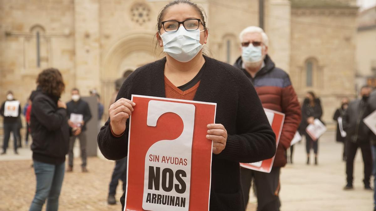 La hostelería de Zamora en pie de guerra: "Zamora existe y los hosteleros estamos arruinados"