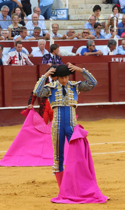 Castella y Talavante dan brillo a la tarde en Málaga