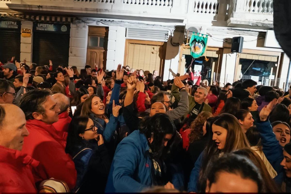Cullera ha vivido este sábado una "Crida" multitudinaria.