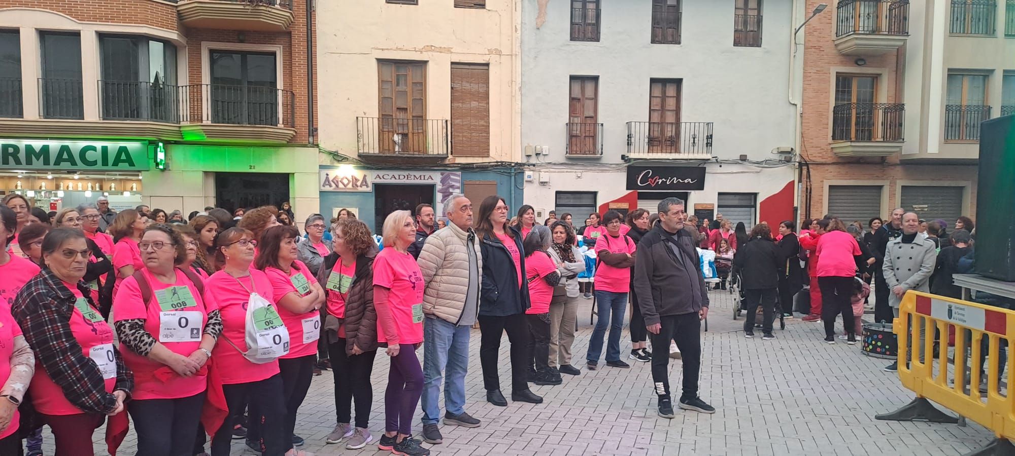 Las mejores imágenes de la Cursa de la Dona de Tavernes de la Valldigna 2025