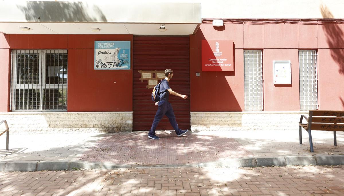 El consultorio, en una imagen de este jueves, reabrirá sus puertas el próximo lunes