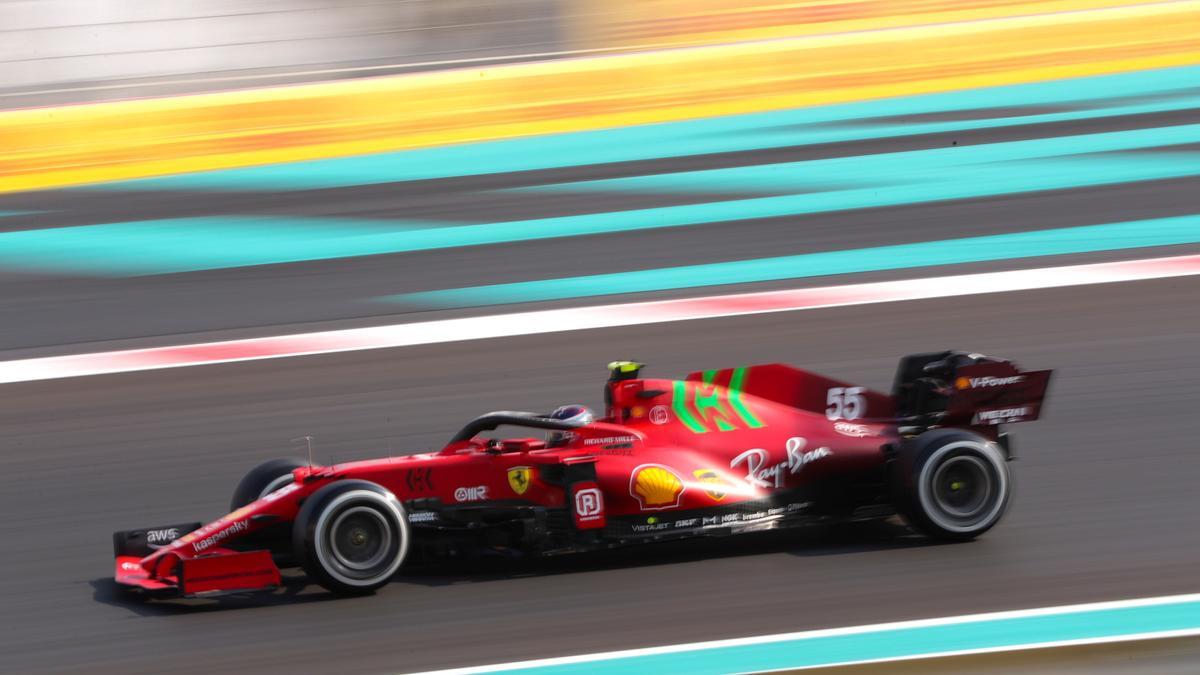 Carlos Sainz, en el circuito de Yas Marina de Abu Dabi.