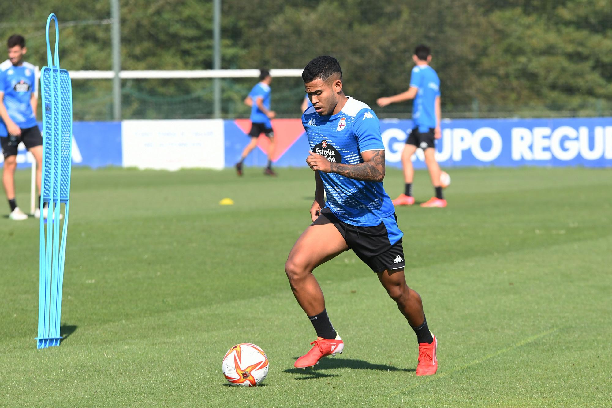 El Dépor ya prepara su estreno en la competición contra el Celta B