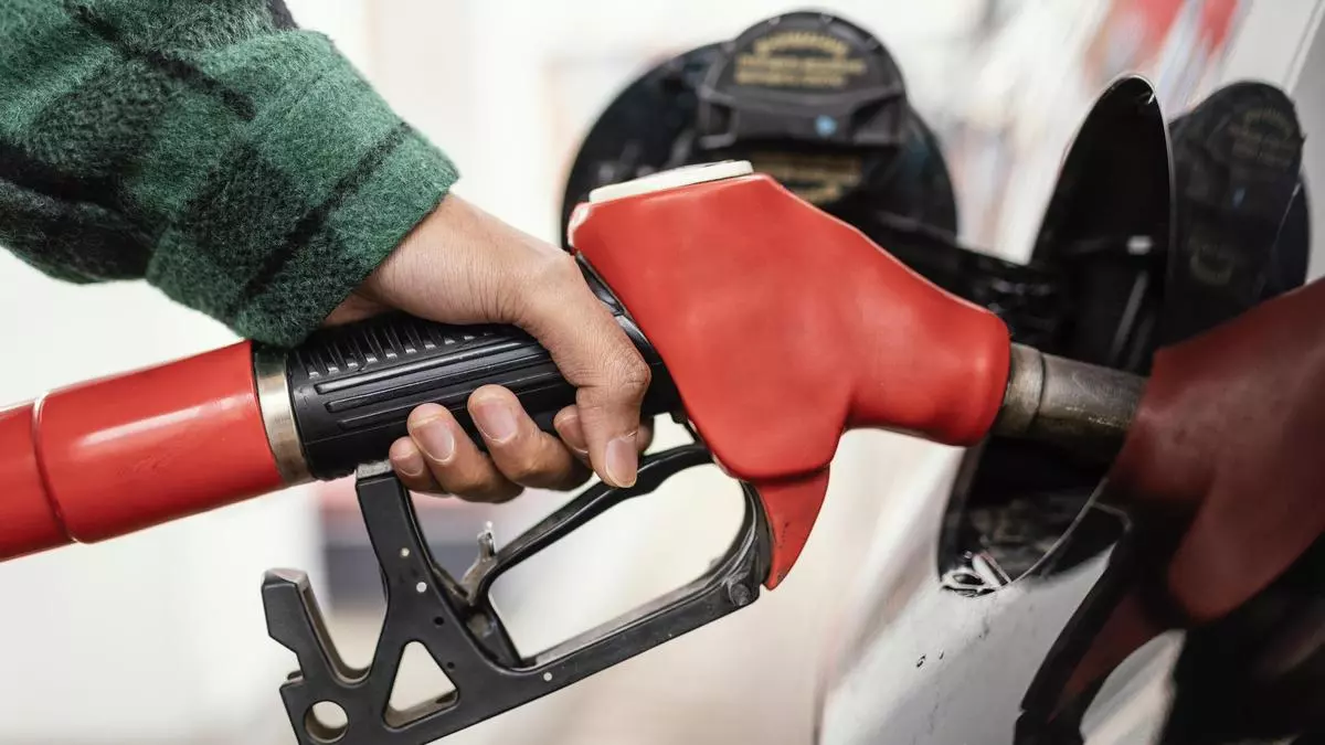 ¿Cómo tienes que actuar si te quedas sin gasolina?