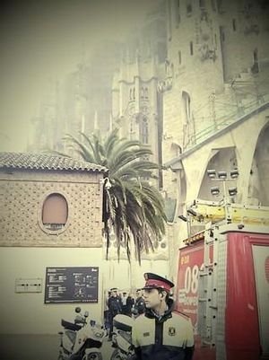 Imatge del fum procedent de la Sagrada Família.