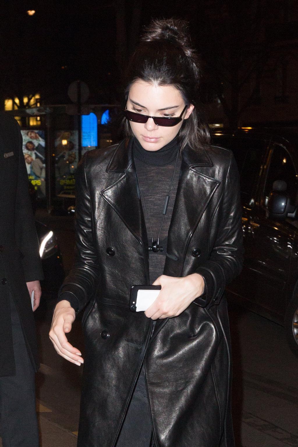 Kendall Jenner con cuero