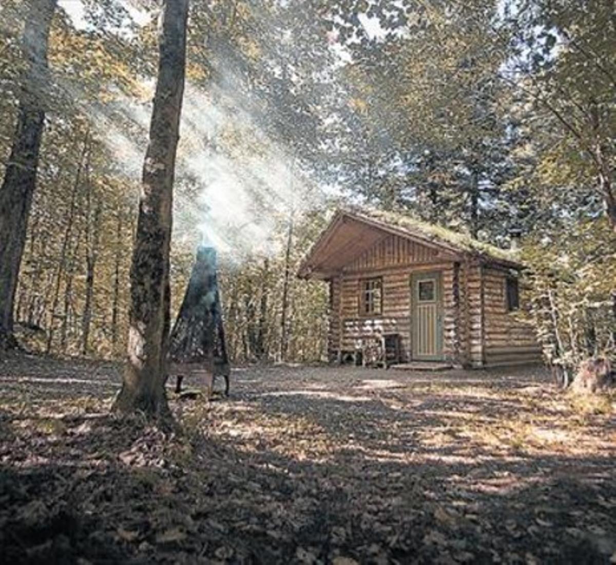 La saga de la novel·lista permet descobrir la naturalesa quebequesa. La saga de la novel·lista permet descobrir la naturalesa quebequesa.